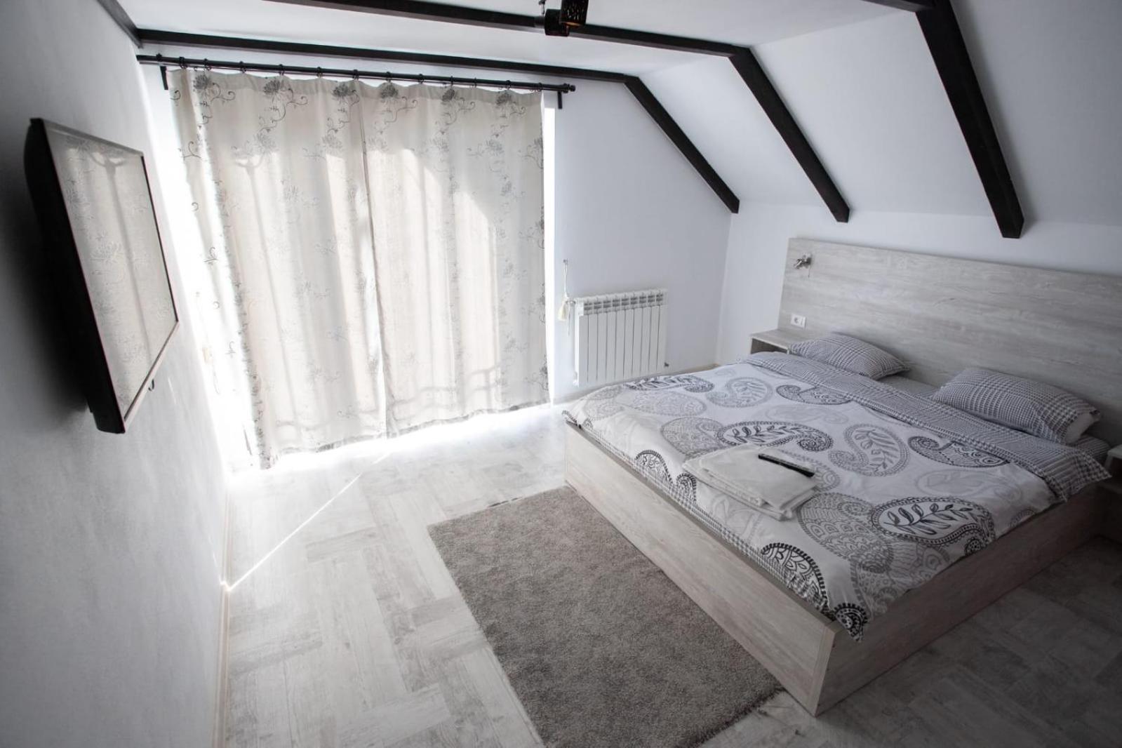 Casa Din Livada, Poiana Marului, Brasov Villa Екстериор снимка