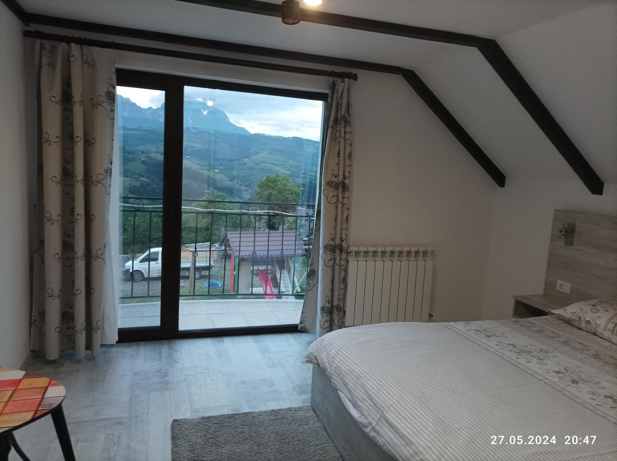 Casa Din Livada, Poiana Marului, Brasov Villa Екстериор снимка